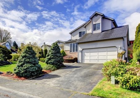 House drive way and curb appeal