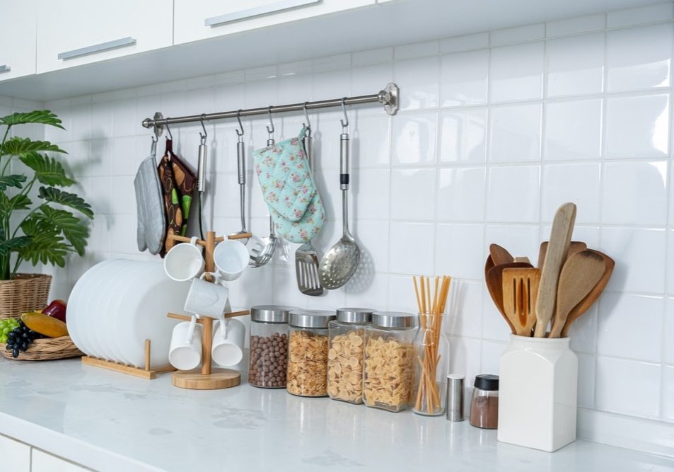 Assortment,Of,Grains,,Cereals,And,Pasta,In,Glass,Jars,And Ways to Remove Cockroaches from Your Home