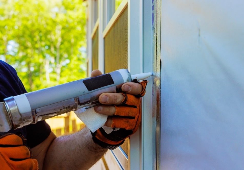 Window installed with silicone